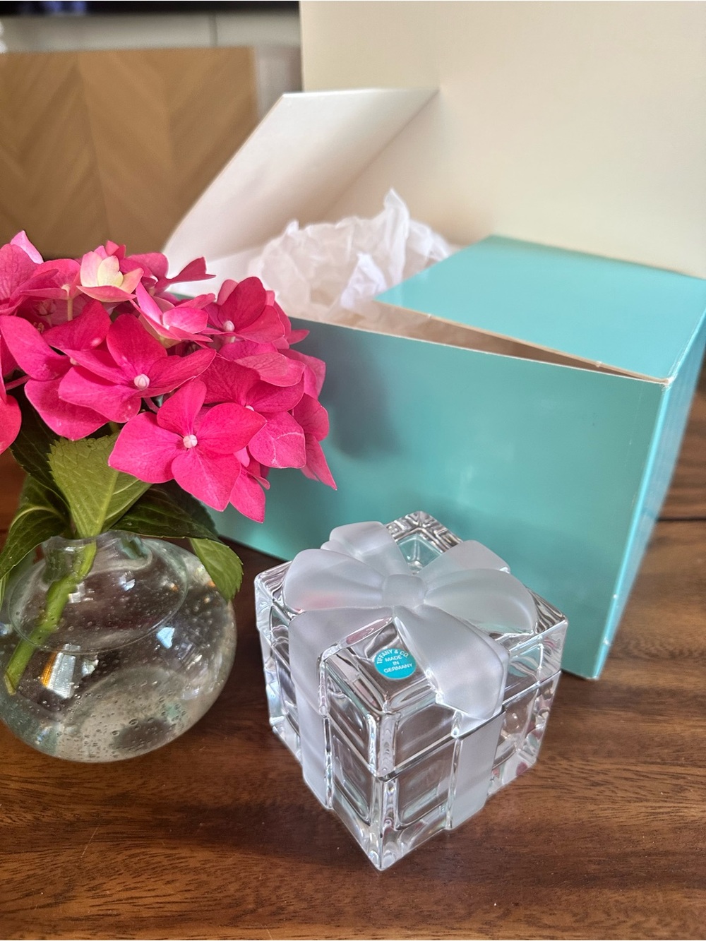 Tiffany & Co Crystal 3x3 Trinket Box Frosted Bow Jewelry Box w/ Tiffany Blue Box - Picture 10 of 12